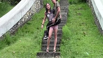 Best-Lift-and-Carry---Part-254--Girl-carrying-her-boyfriend--3GpVideos-in